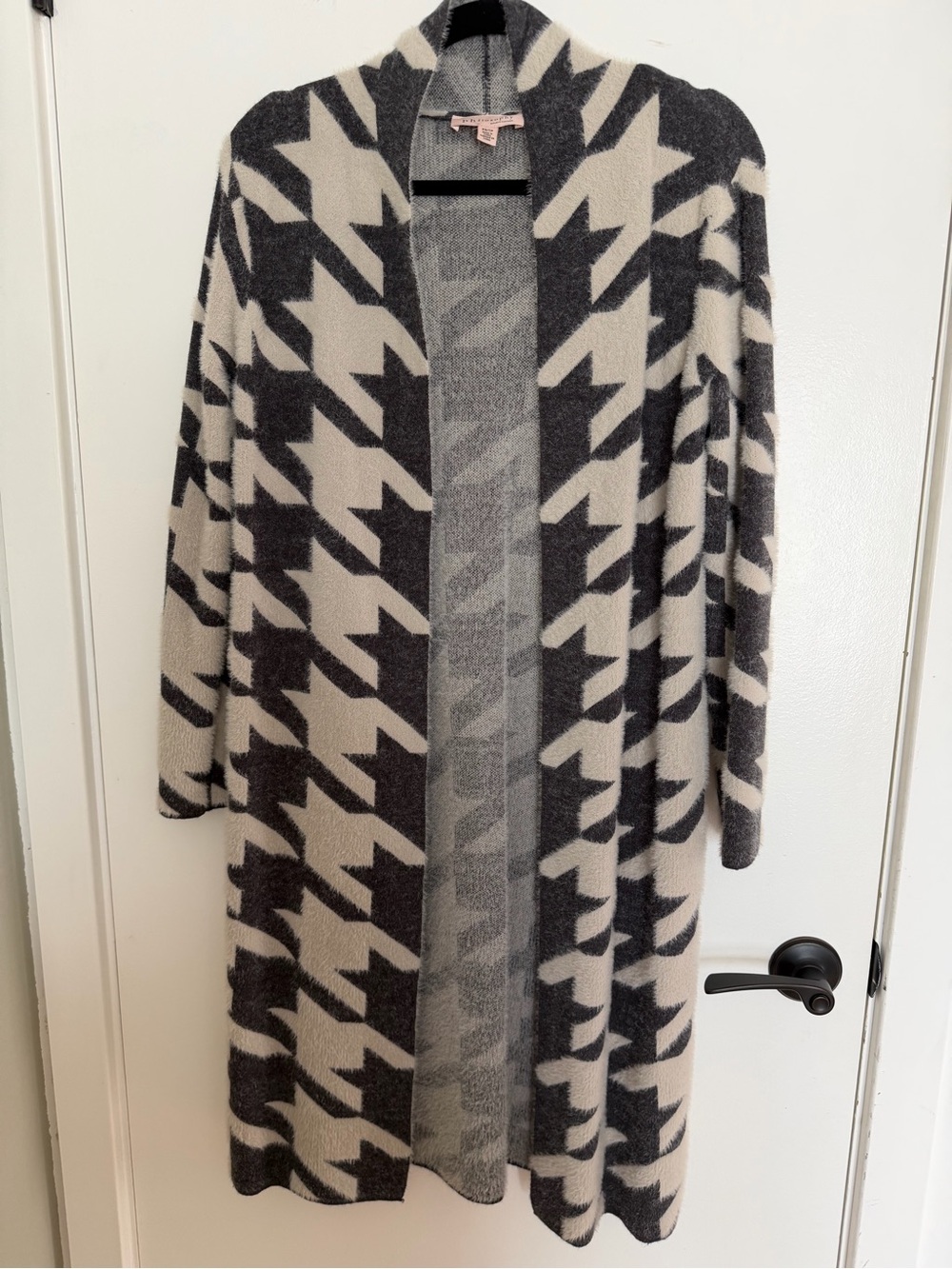 Philosophy Long Houndstooth Open Cardigan - Gray & Cream